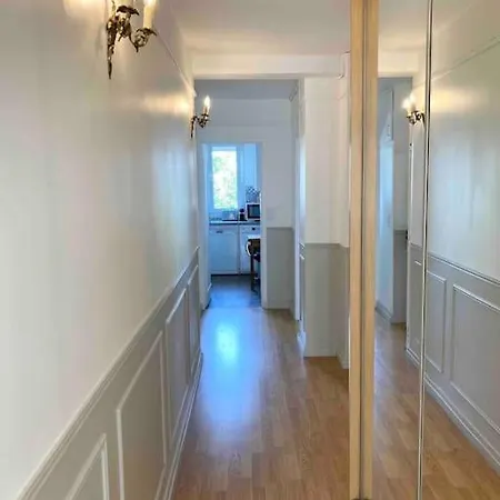 Apartamento Le Daumesnil + Balcon 2br 4/6peoples París