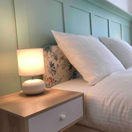 Le Daumesnil + Balcon 2br 4/6peoples Apartament